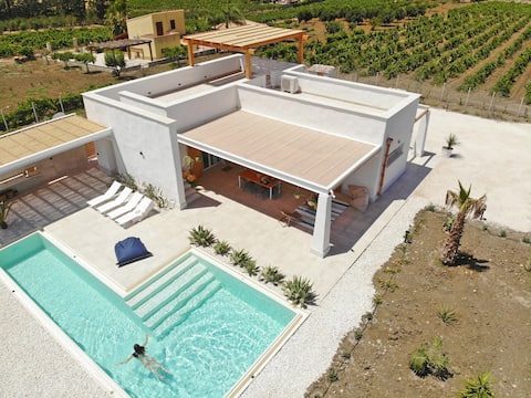 VILLA DELLA QUBBAH with pool