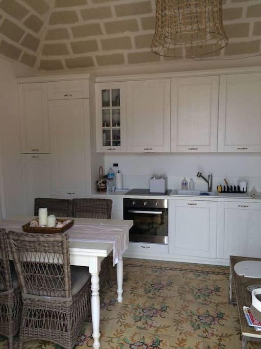 cucina abitabile con vista mozzafiato sul porto