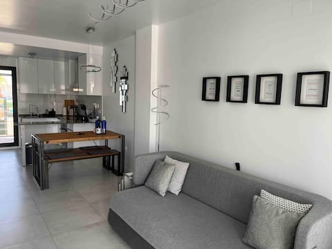 Top Airbnb: Bungalow with pool in Pilar De La Horadada