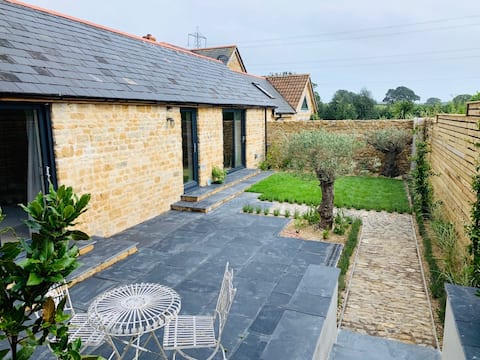 Popular Airbnb listing: The Stable in West Dorset