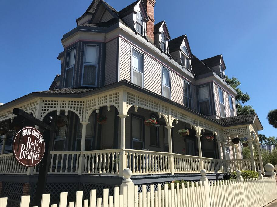 GRAND GABLES INN, a Bed and Breakfast