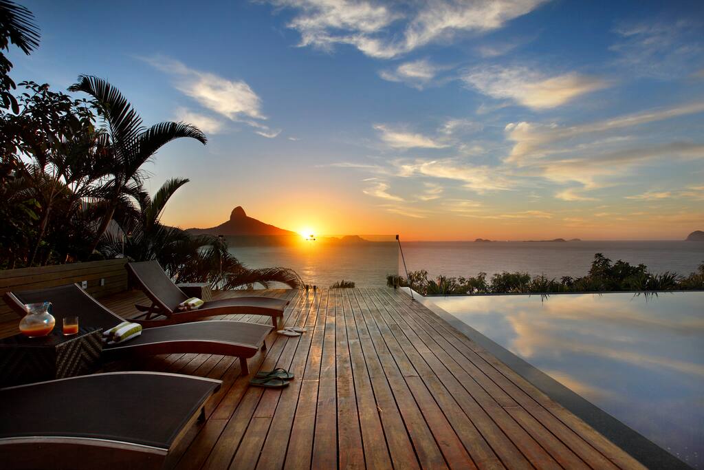Vista da piscina principal