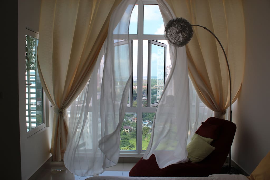 It's breezy in this cozy space.