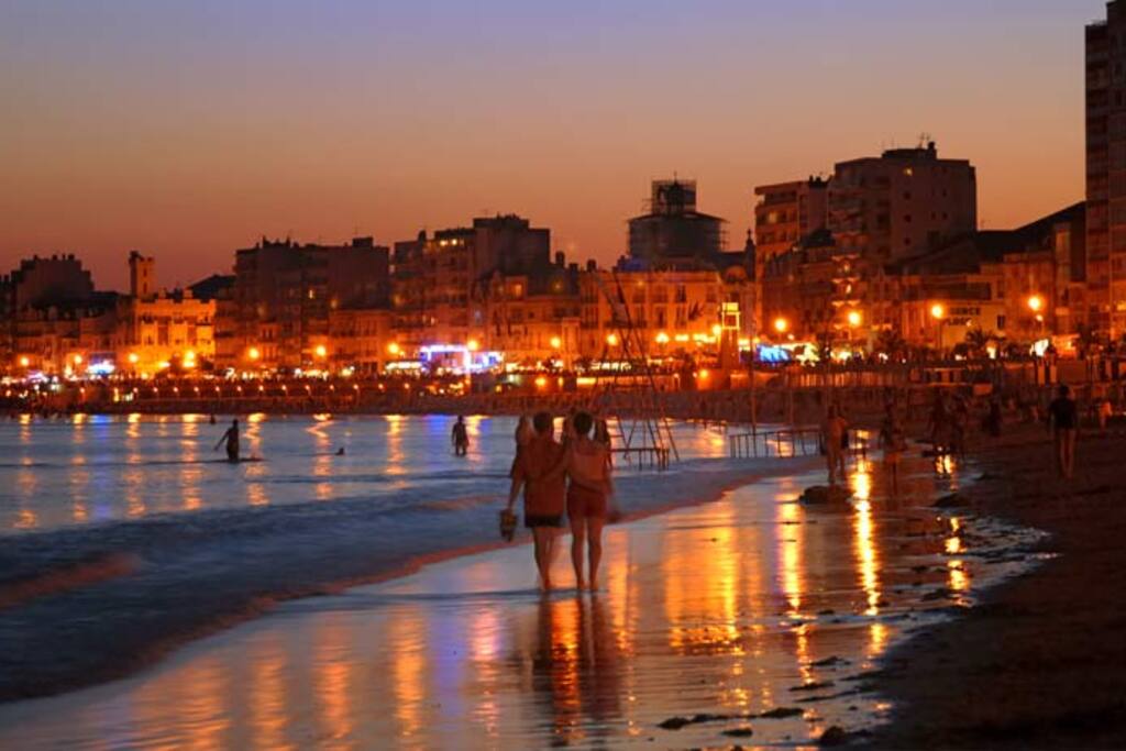 LES SABLES D'OLONNE LA NUIT COTE REMBLAI
