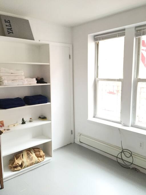 Fresh towels and plenty of shelf space!
