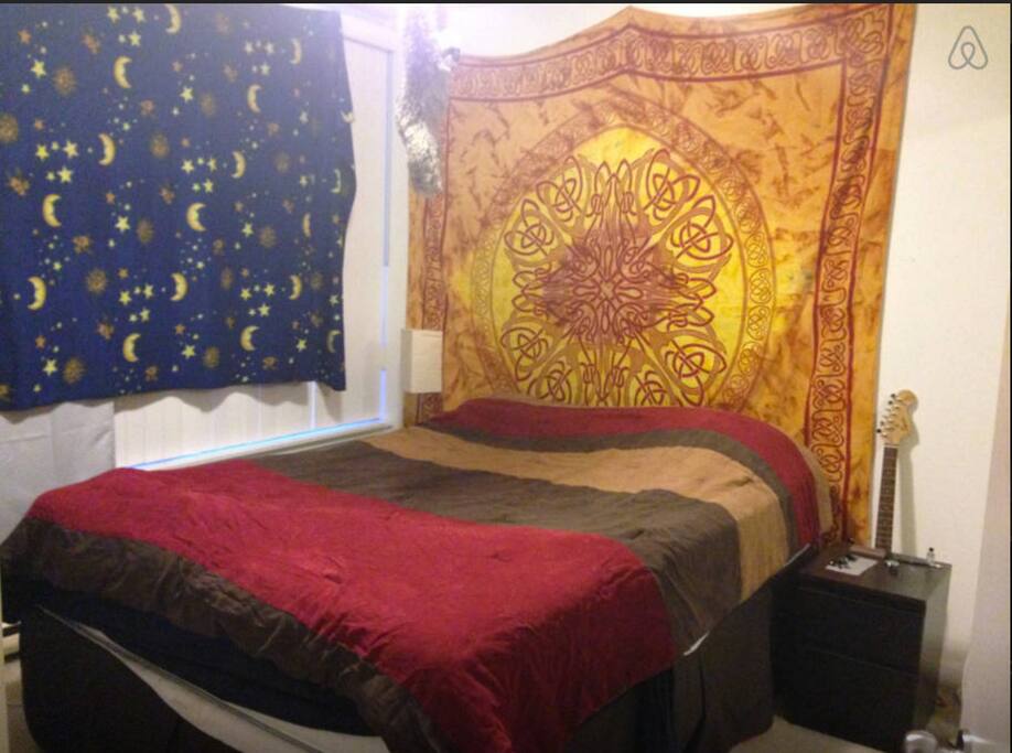 Queen bed