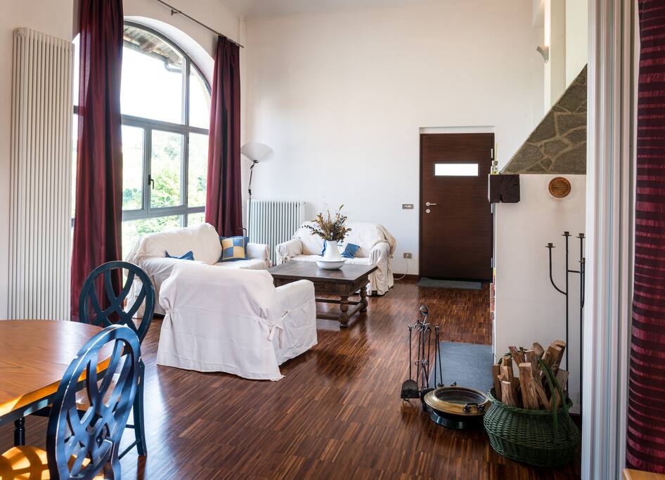 Living room...