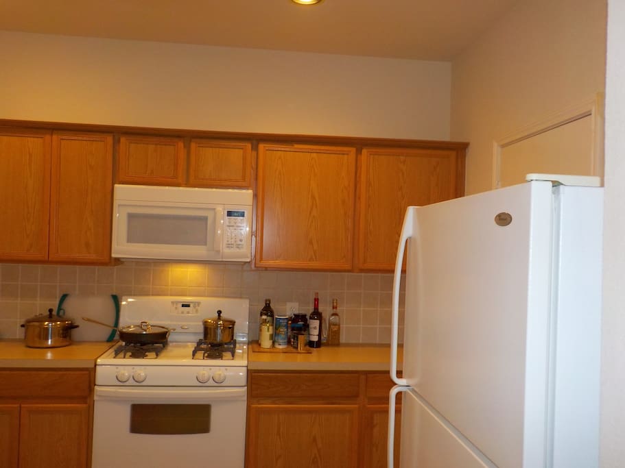Kitchen & appliances