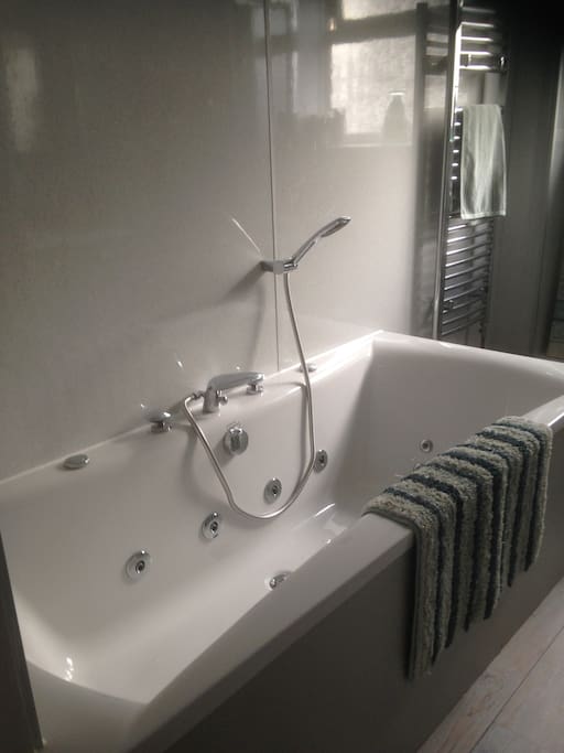 soak all your troubles away !