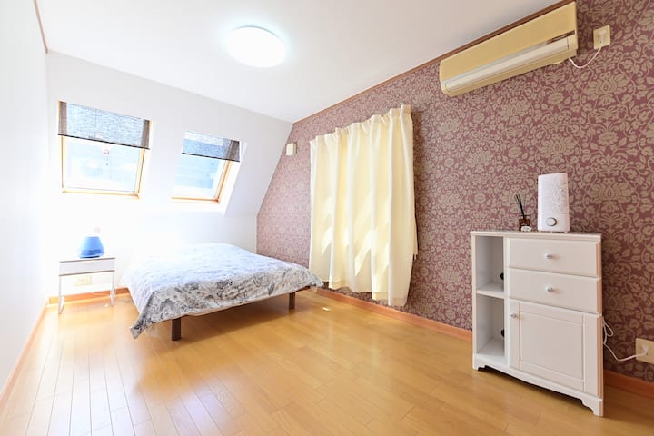 غرفة النوم 1