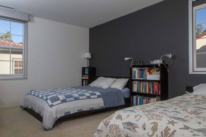 Newport Coast Area -- Bedroom / Bath