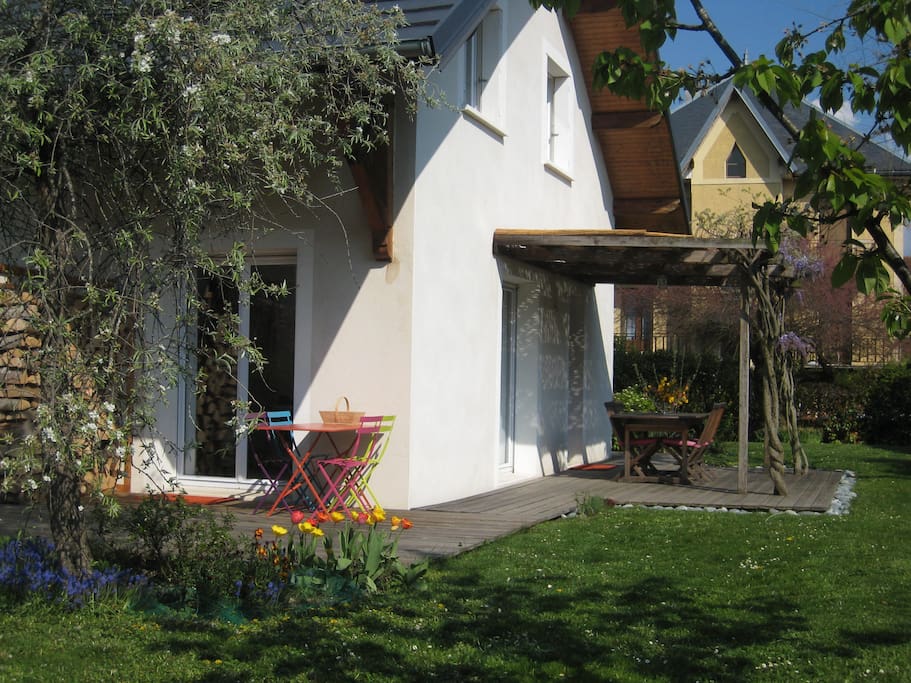 Terrasse ouest abritée