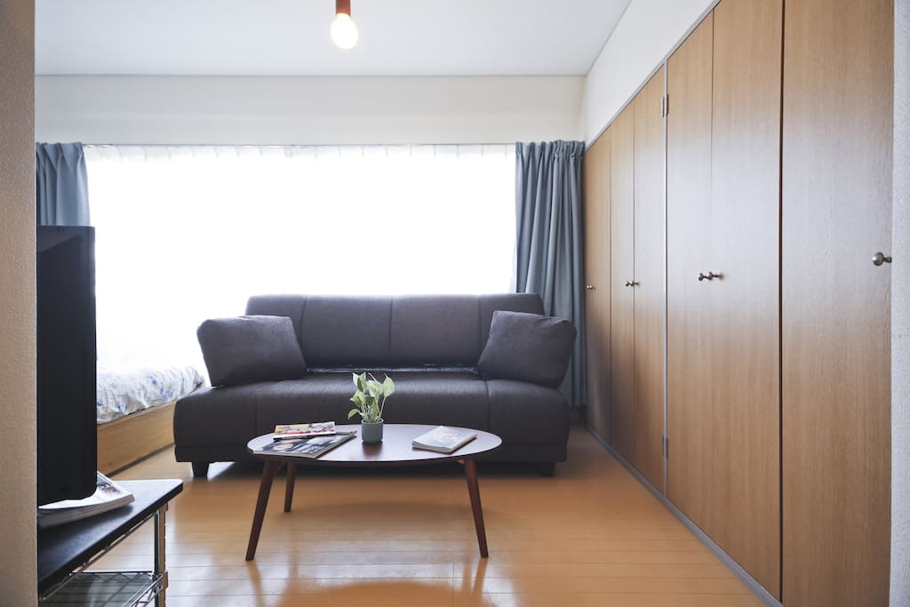 Coffee Table for planning your adventurous day