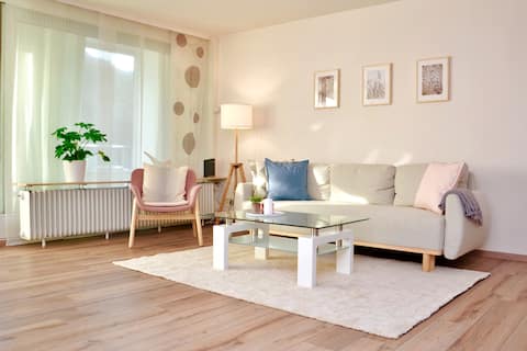 VIVID. Deluxe Apartment in guter Lage | Netflix