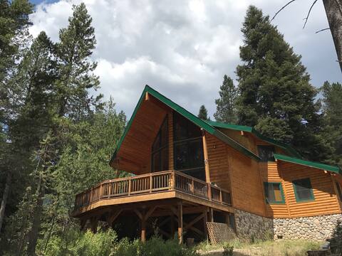 Kokanee Lodge