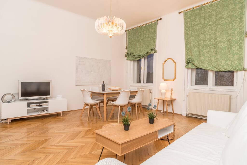 Wohnzimmer - Essbereich
