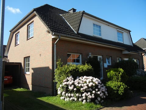 Successful Airbnb property: Private accommodation ,beautiful surroundings in Groß Buchholz
