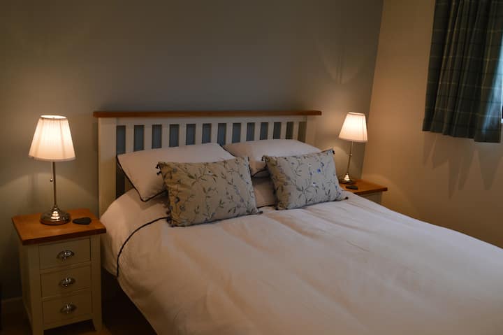 Delightful Cottage In Stunning Surroundings - Warwickshire