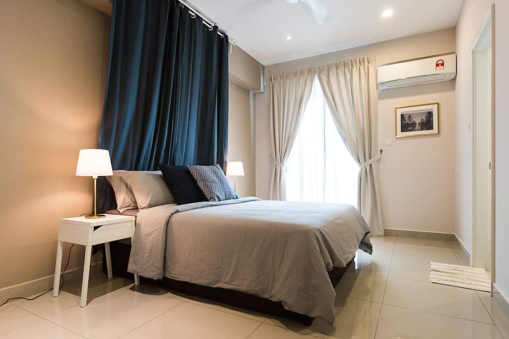 Bedroom 2: The comfortable queen size bed with specially design style in the room. There is an attached balcony with perfect seaview too.