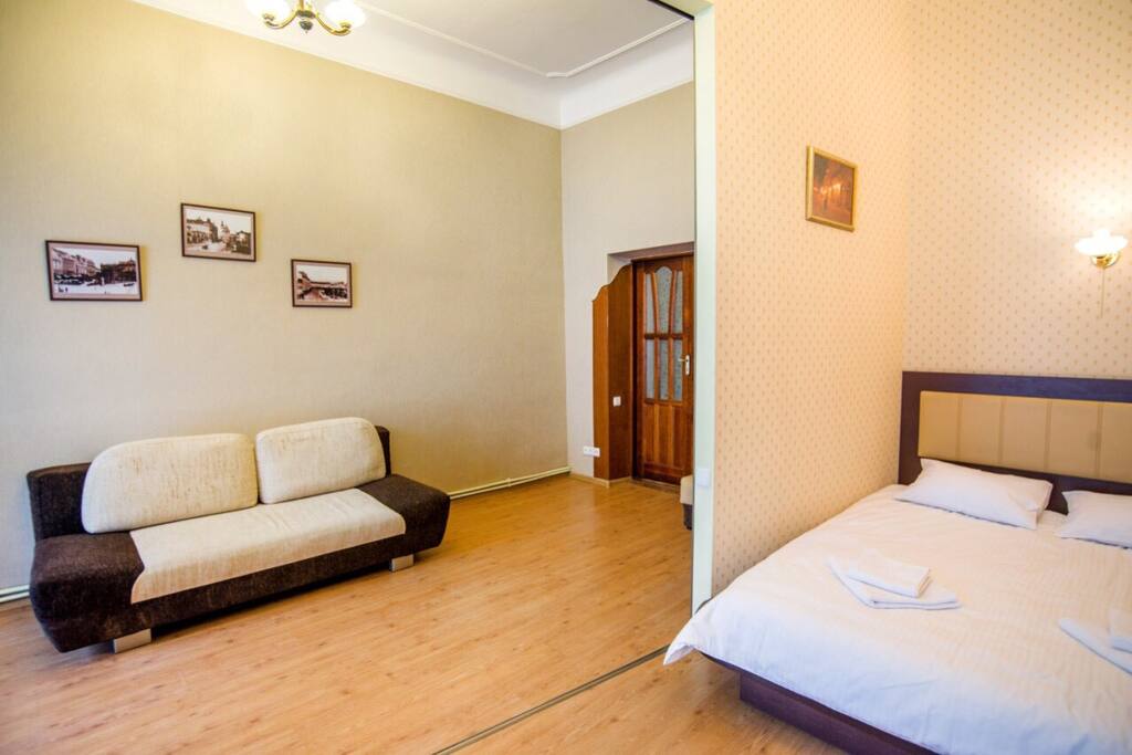 lviv airbnb