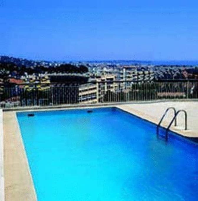 piscine (15 juin-15 septembre)