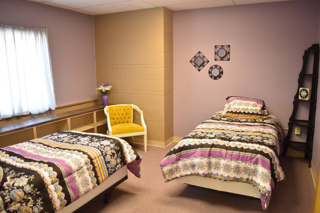 Bedroom #3 (sleeps 2)