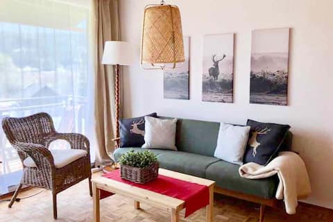 Successful Airbnb property: Lake House - Apartment I with private beach (2p) in Hermagor Pressegger See