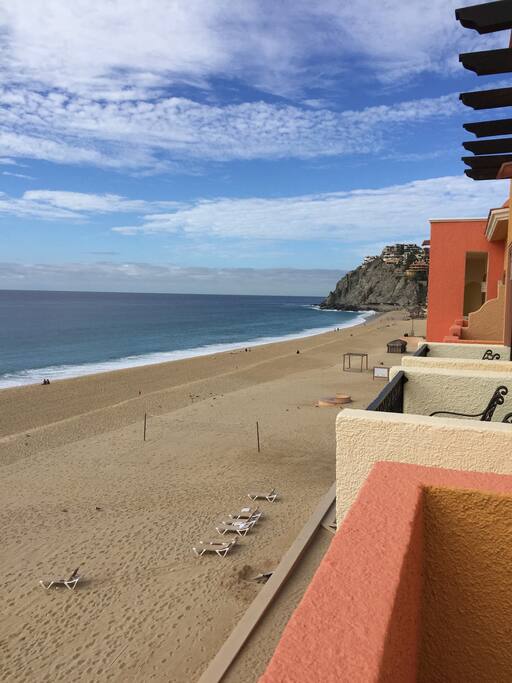 View from Building A. This room only guaranteed 12/31 to 1/7, 2017. Ocean front, top floor, unobstructed 180 degree view of Pacific Ocean.
