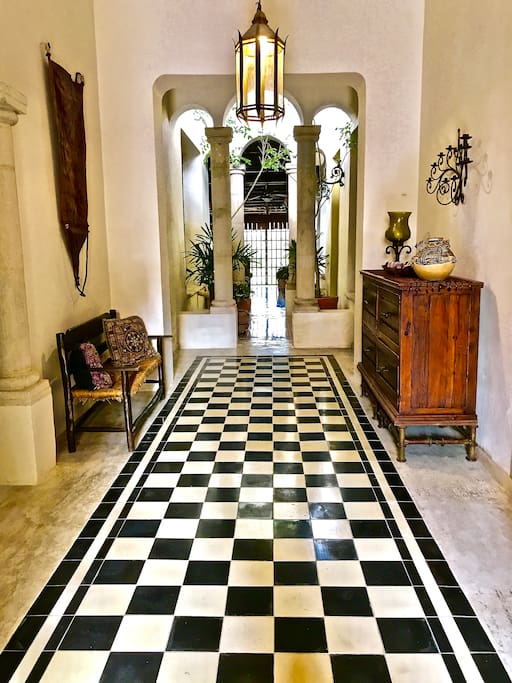 Entry Hall with to garden