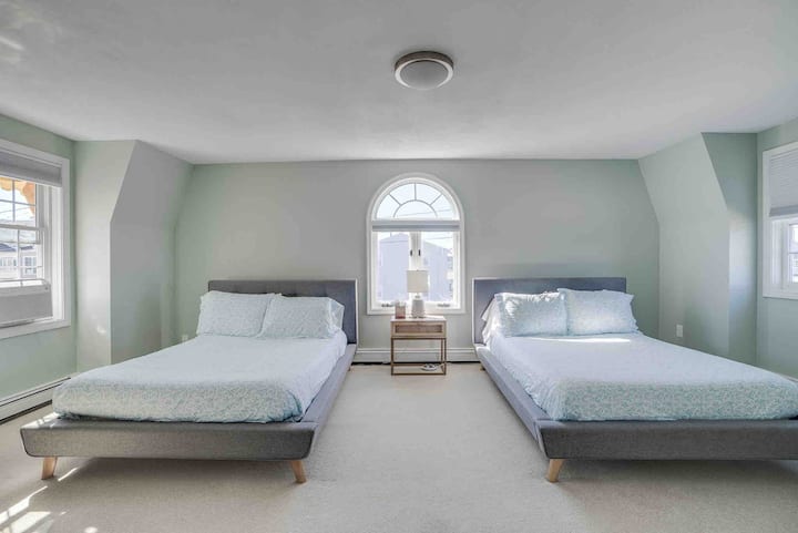 غرفة النوم 2