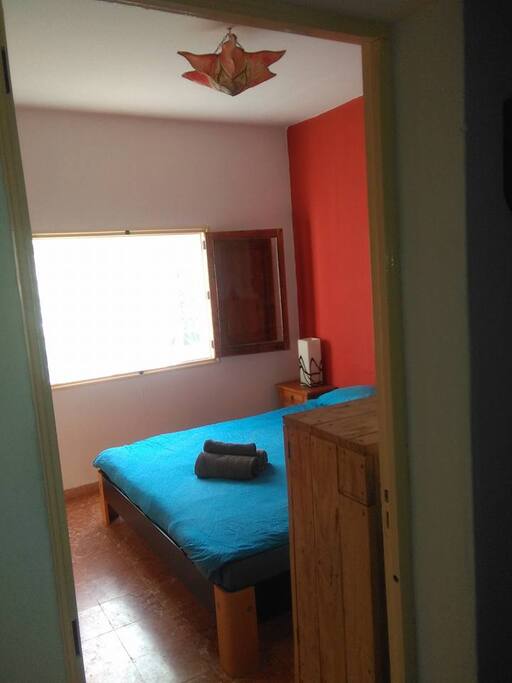 Slaapkamer met tweepersoonsbed