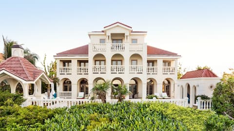 Villa Paprika
