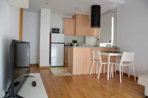 Top Airbnb: Excellent new apartment with a pool. Perfect area in Val De San Vicente