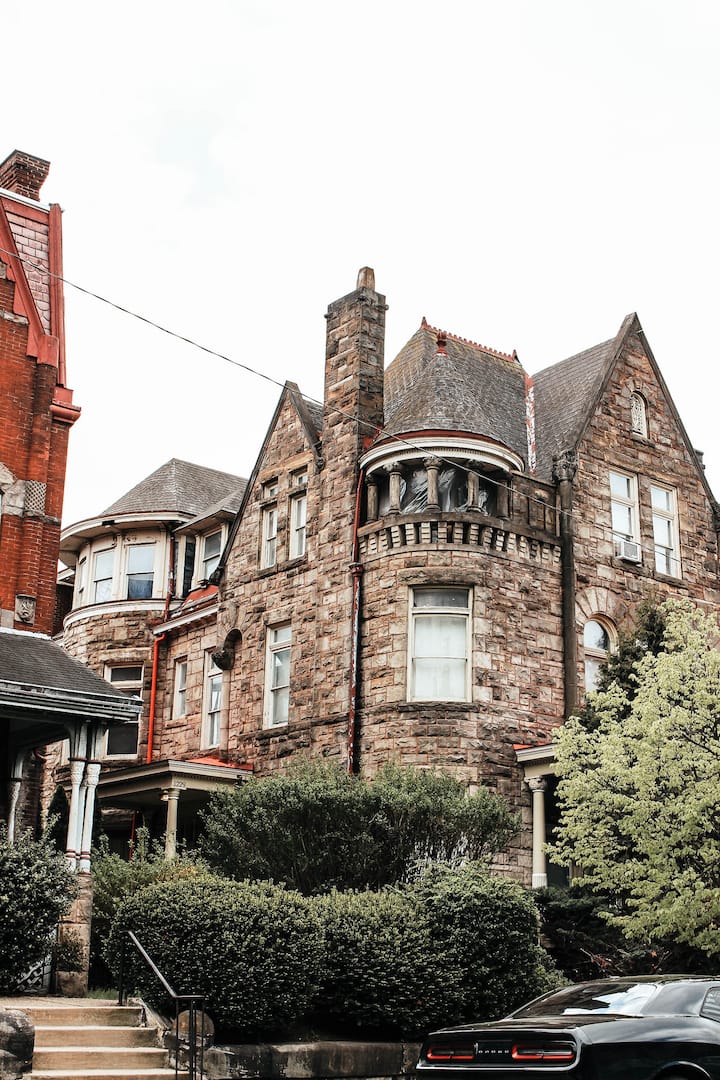 Pittsburgh Weekly Rentals