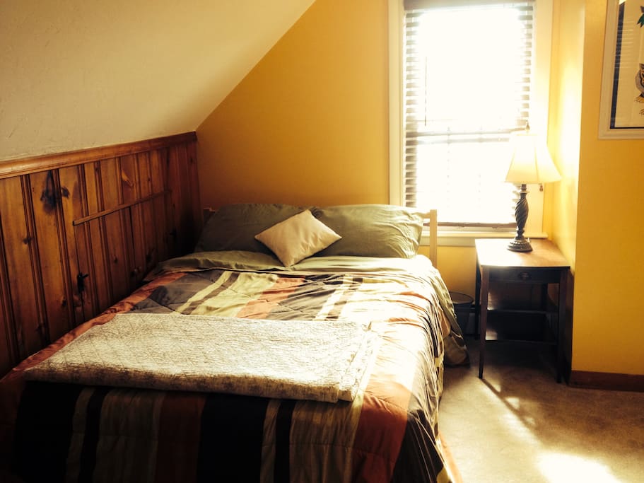 Private 2nd floor room with full bed