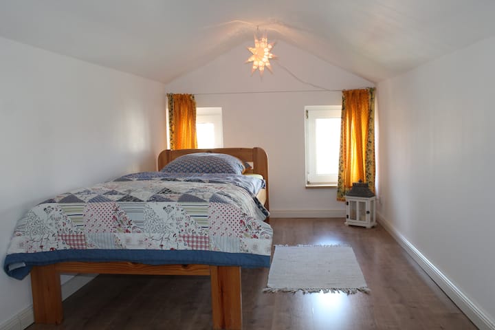 Спална соба на скалата