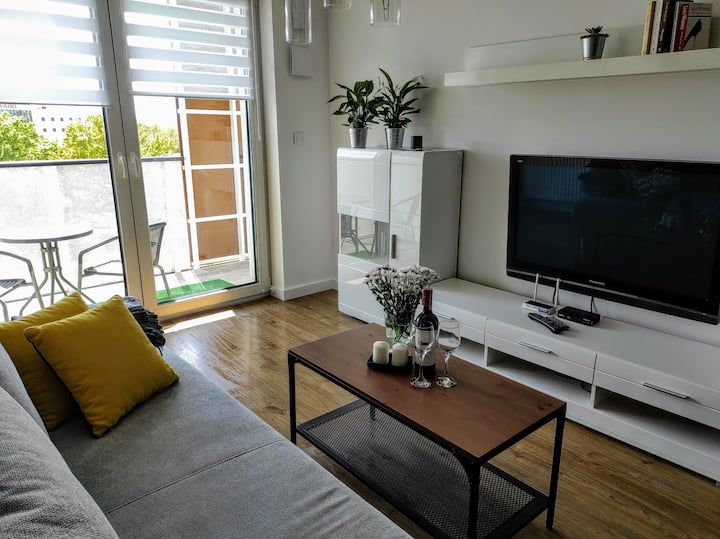 Legnicka 33 •Parking Podziemny •Widok Na Panoramę - Wrocław