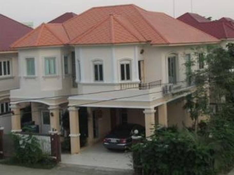 Complete spacious 3-bedroom house