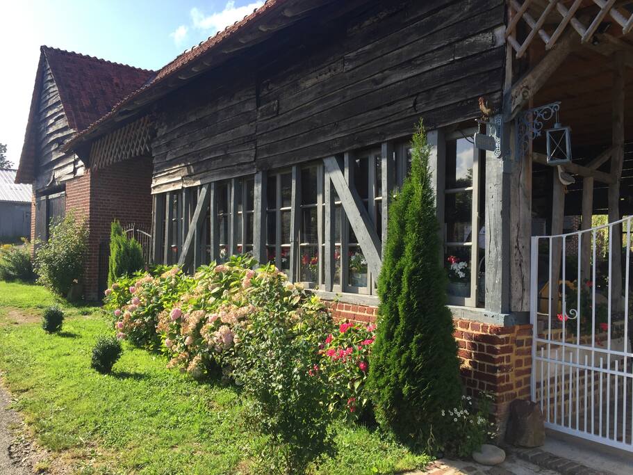La ferme - salle à manger exterieure