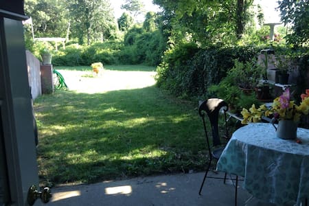 Garden getaway near town