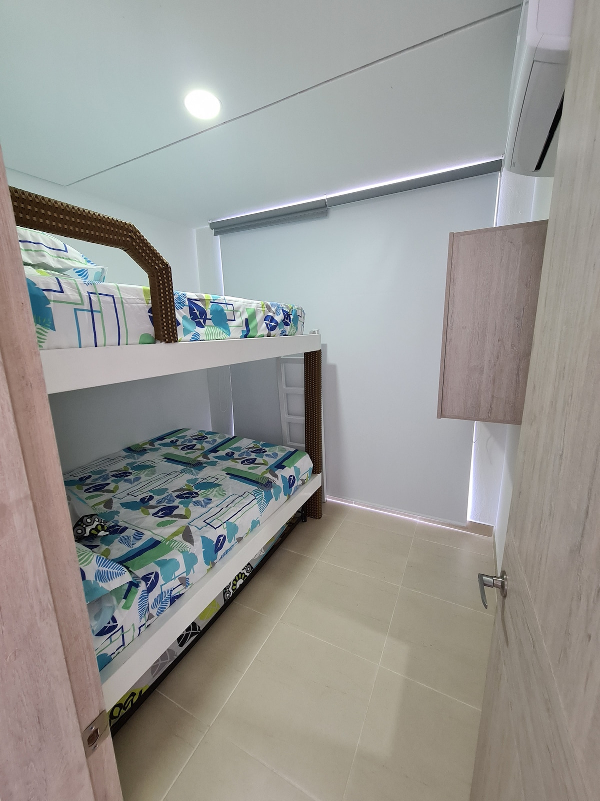 Izba 3 na poschodí 2