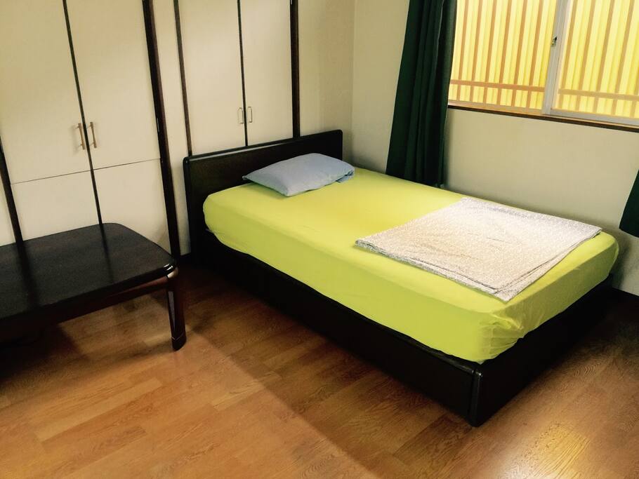 Room 4