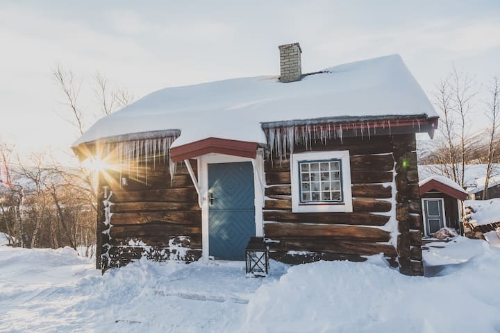 Old timber cabin, Geilo