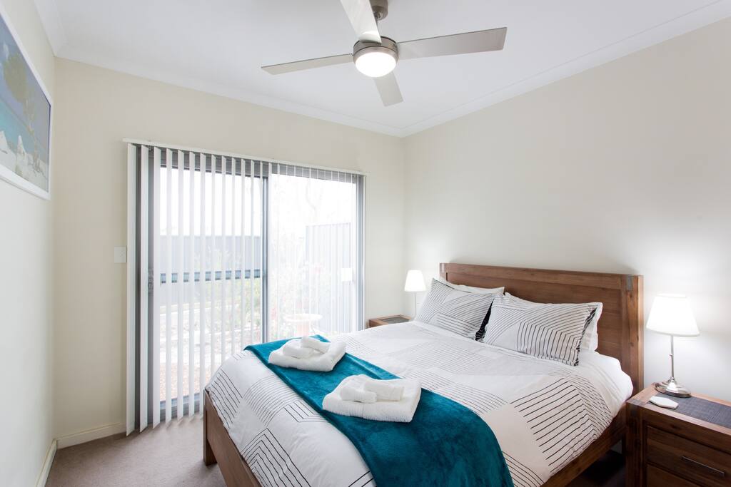 Comfortable Queen Size bed.