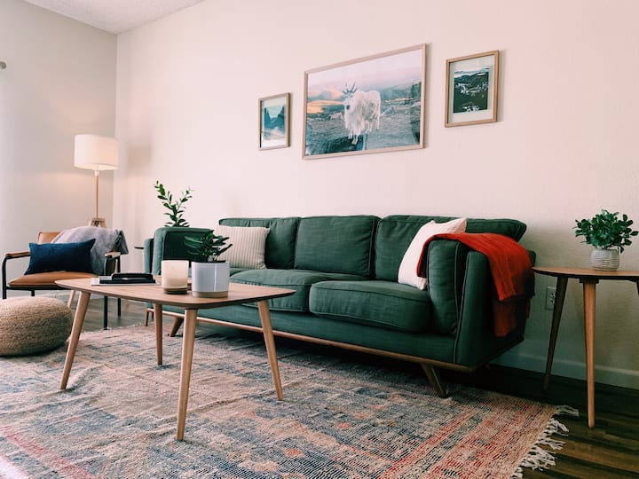 Entire Boulder Condo W/ Mountain Views - Boulder, CO