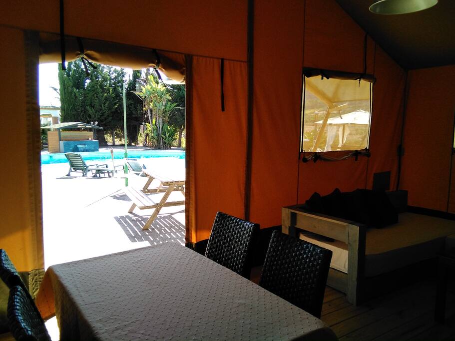 Safari tent tot maximaal 8 personen