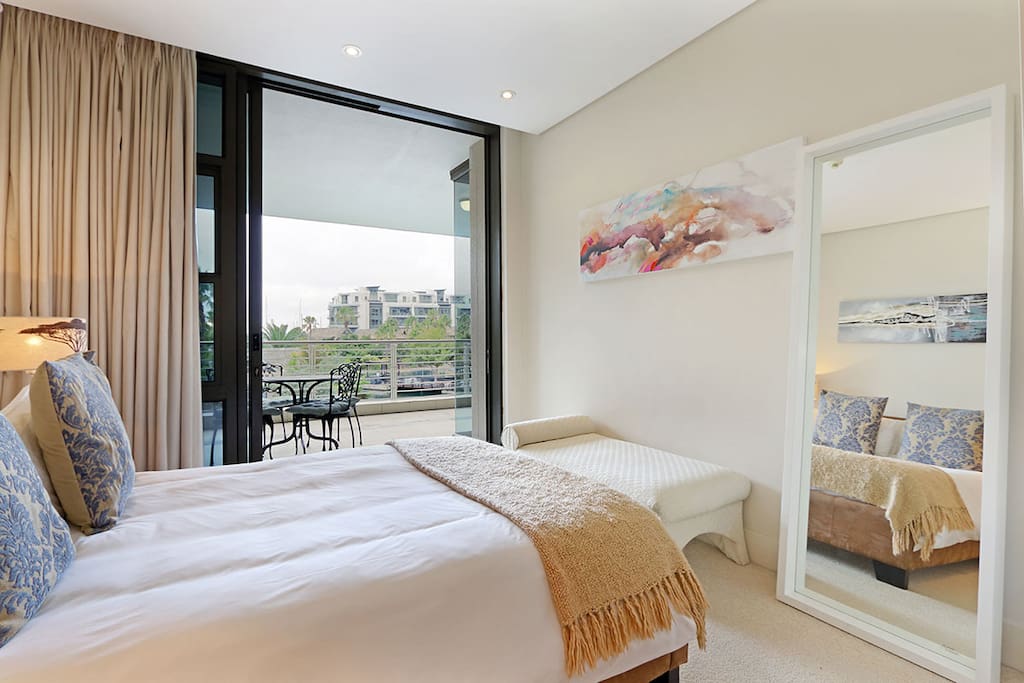 Master Bedroom / Balcony