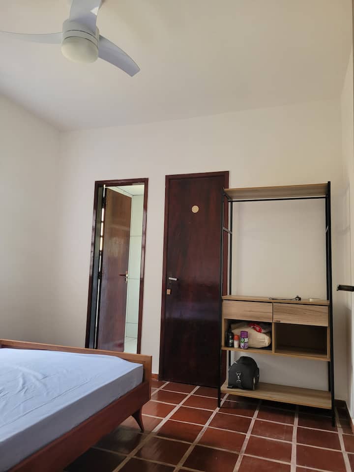 საძინებელი 2