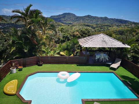 KAY SOLEY: country studio with pool