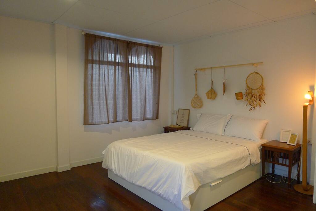 Bedroom with private bathroom on 2nd floor.